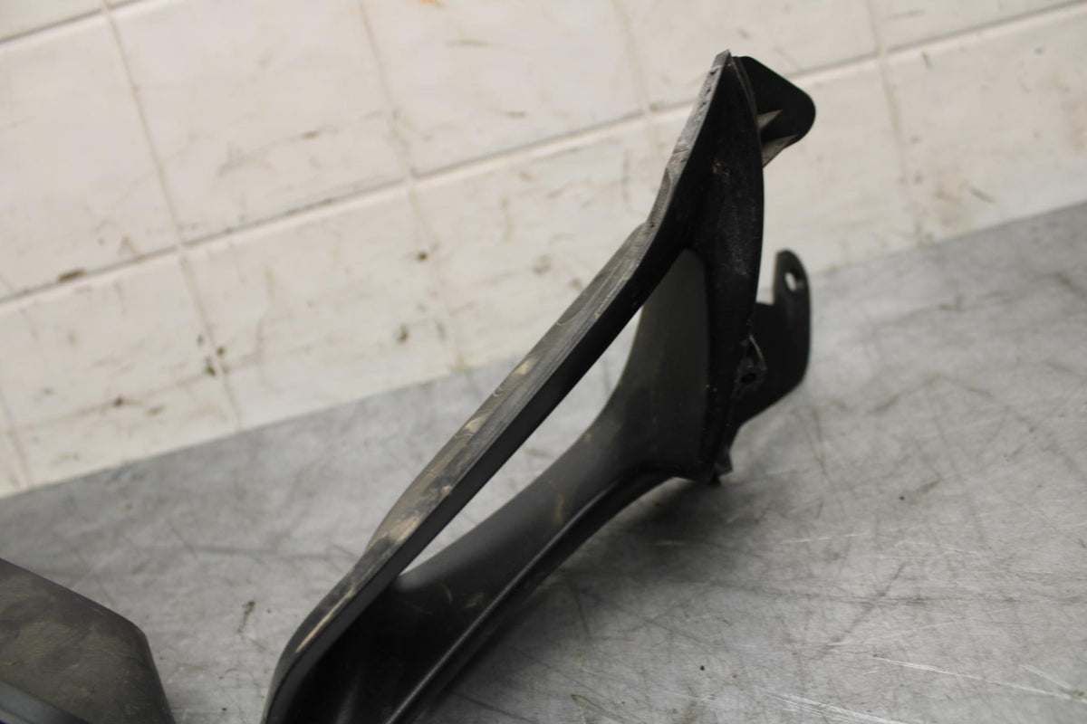 08-09 SUZUKI GSXR600 FRONT CENTER COWL FAIRING BB468