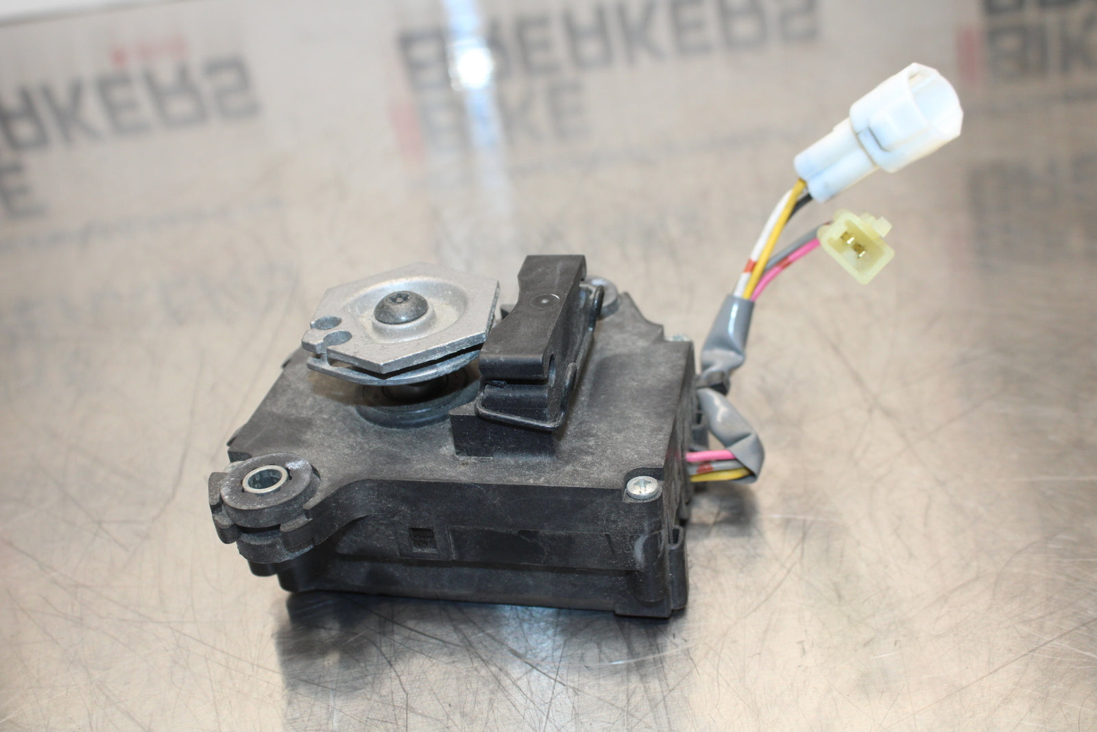 13-17 KAWASAKI NINJA ZX6R ZX636 ABS EXHAUST VALVE SERVO MOTOR BB143