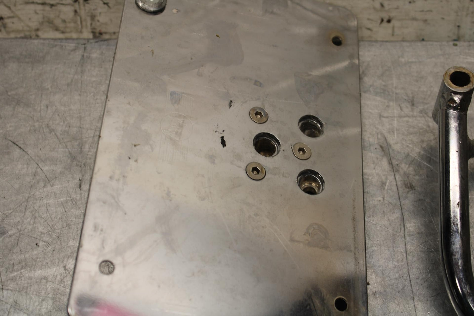 2005 Kawasaki Vulcan 1600 VN1600A ASSORTED CHROME BITS BRACKETS COVERS BB574