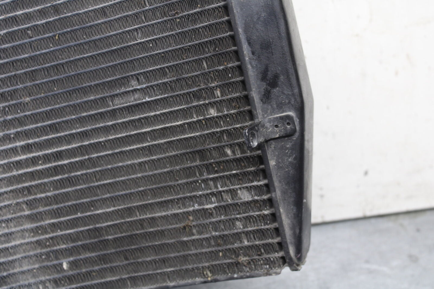 05-06 HONDA CBR600RR ENGINE RADIATOR MOTOR COOLER COOLING RADIATER  BB689
