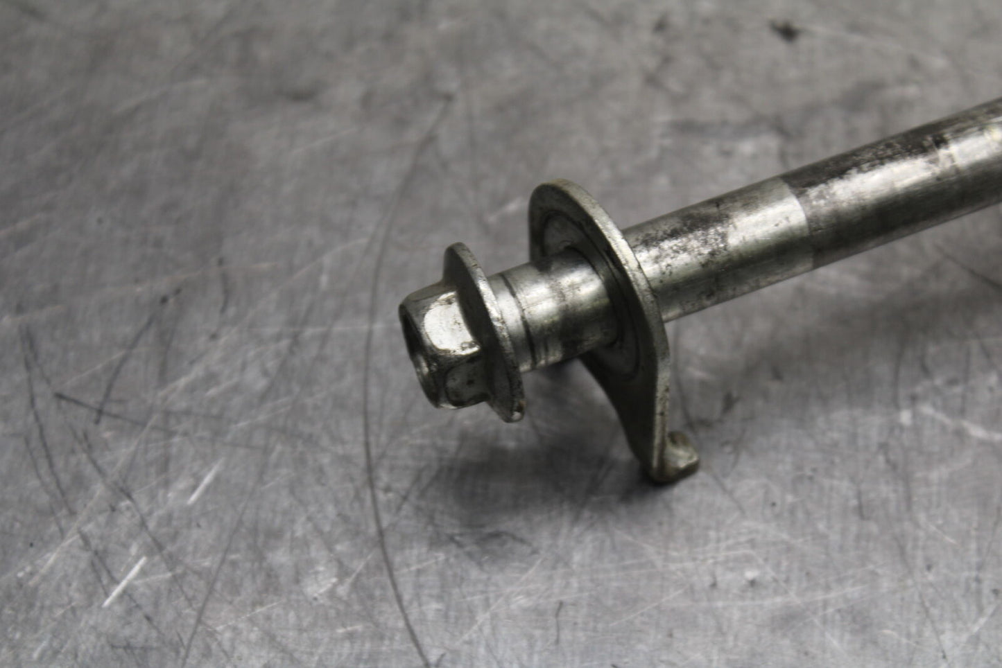 15-16 HONDA CB300F REAR AXLE BACK WHEEL RIM PIVOT BOLT AXEL BB740
