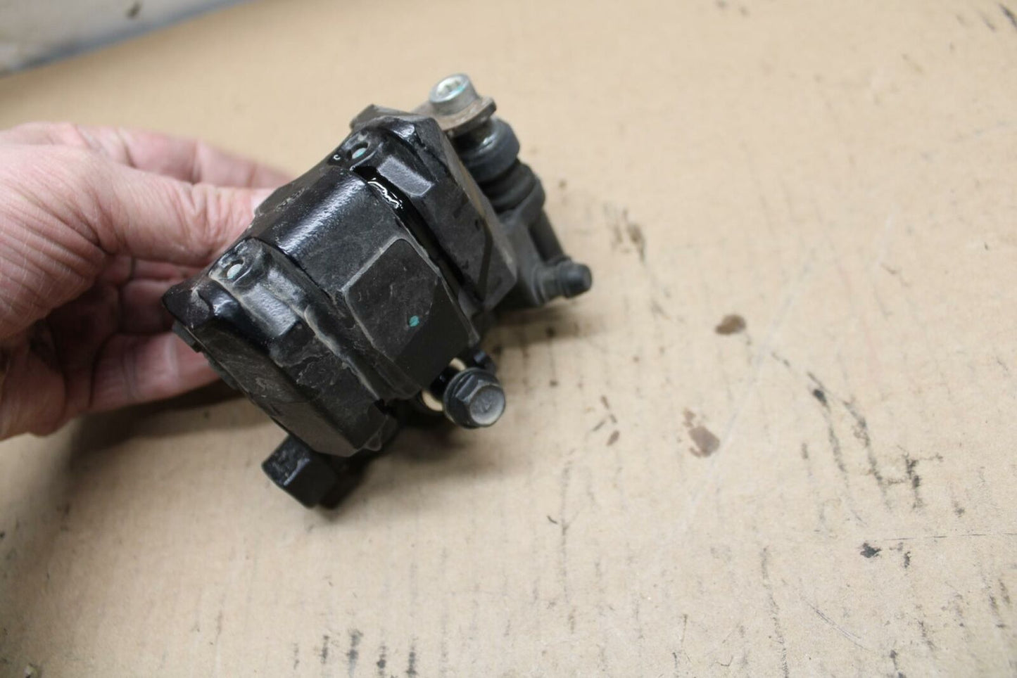 15 KAWASAKI NINJA 300 EX300 ABS FRONT BRAKE CALIPER BB395