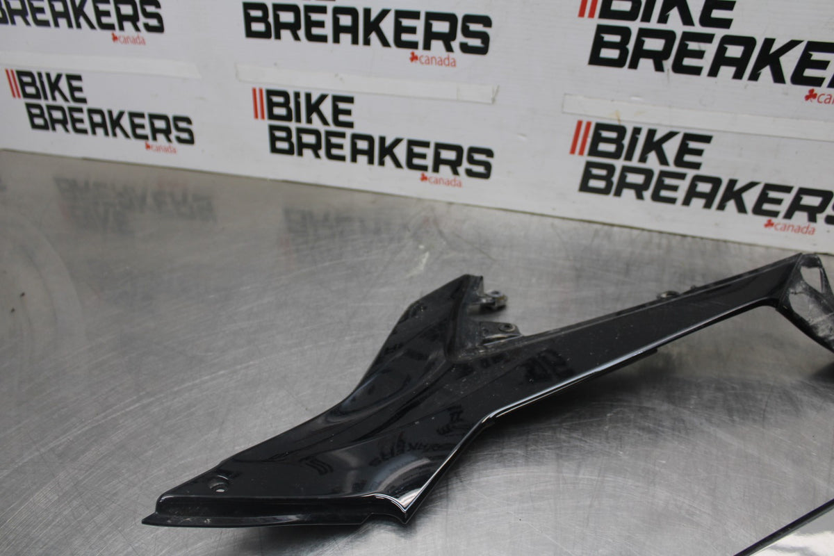 23 KAWASAKI NINJA 650 EX650 RIGHT LEFT FRONT SIDE SEAT PANELS TRIMS COWL BB920