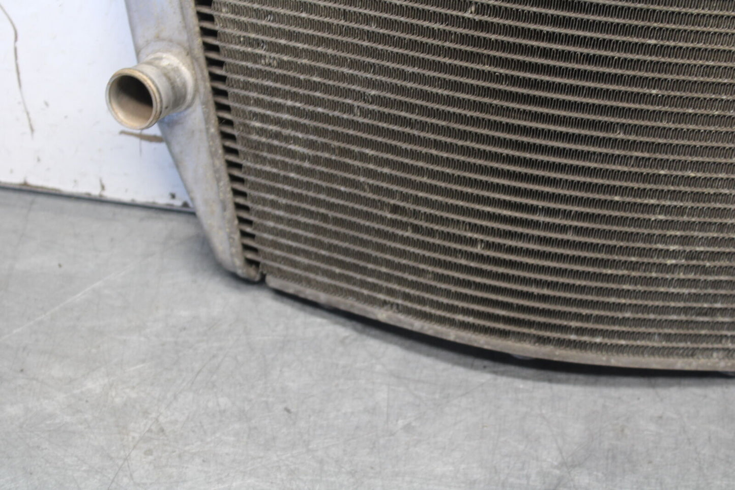 05-06 SUZUKI GSXR1000 ENGINE RADIATOR MOTOR COOLER COOLING 17710-41G00 BB677