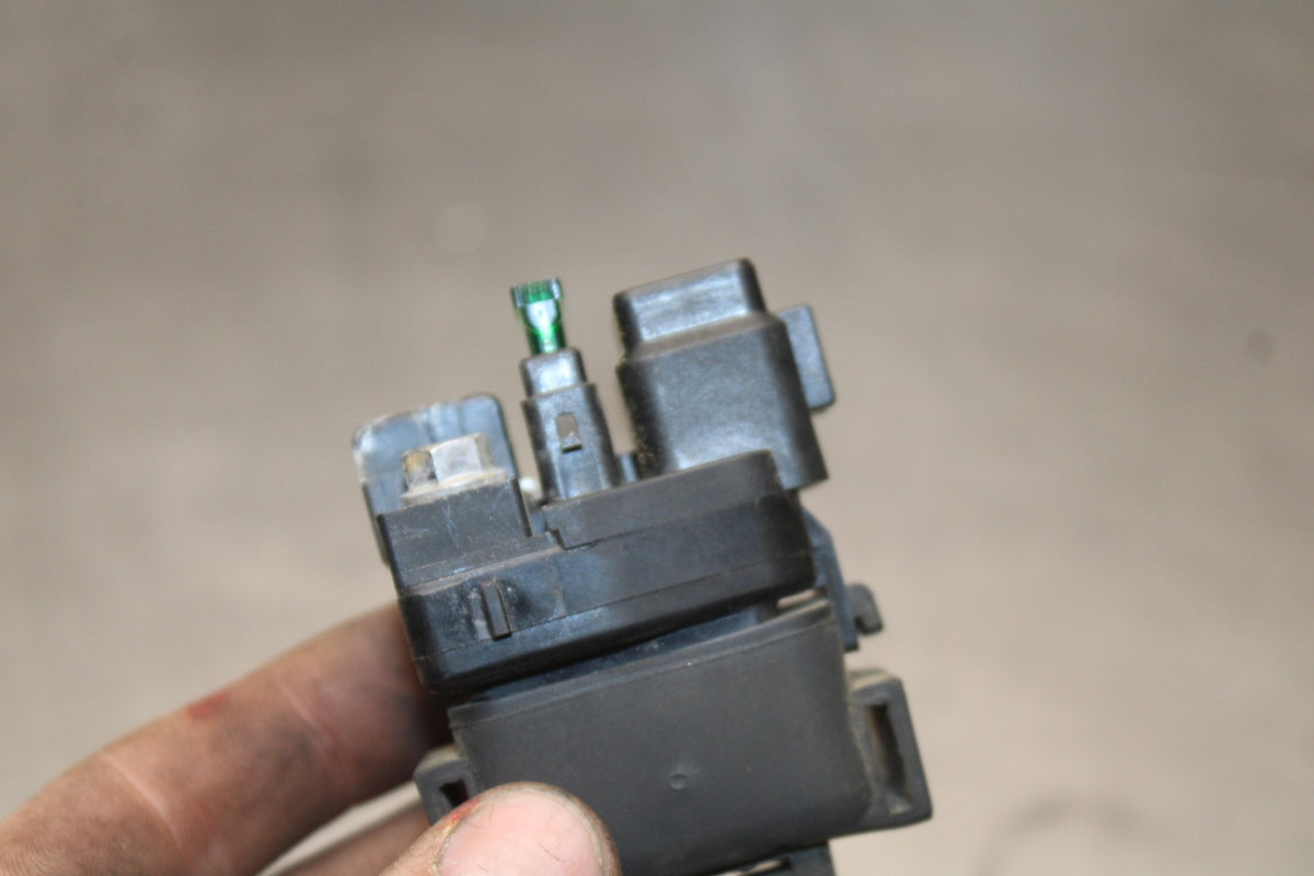 15 TRIUMPH TIGER 800 ENGINE STARTER RELAY STARTING MOTOR SWITCH BB873