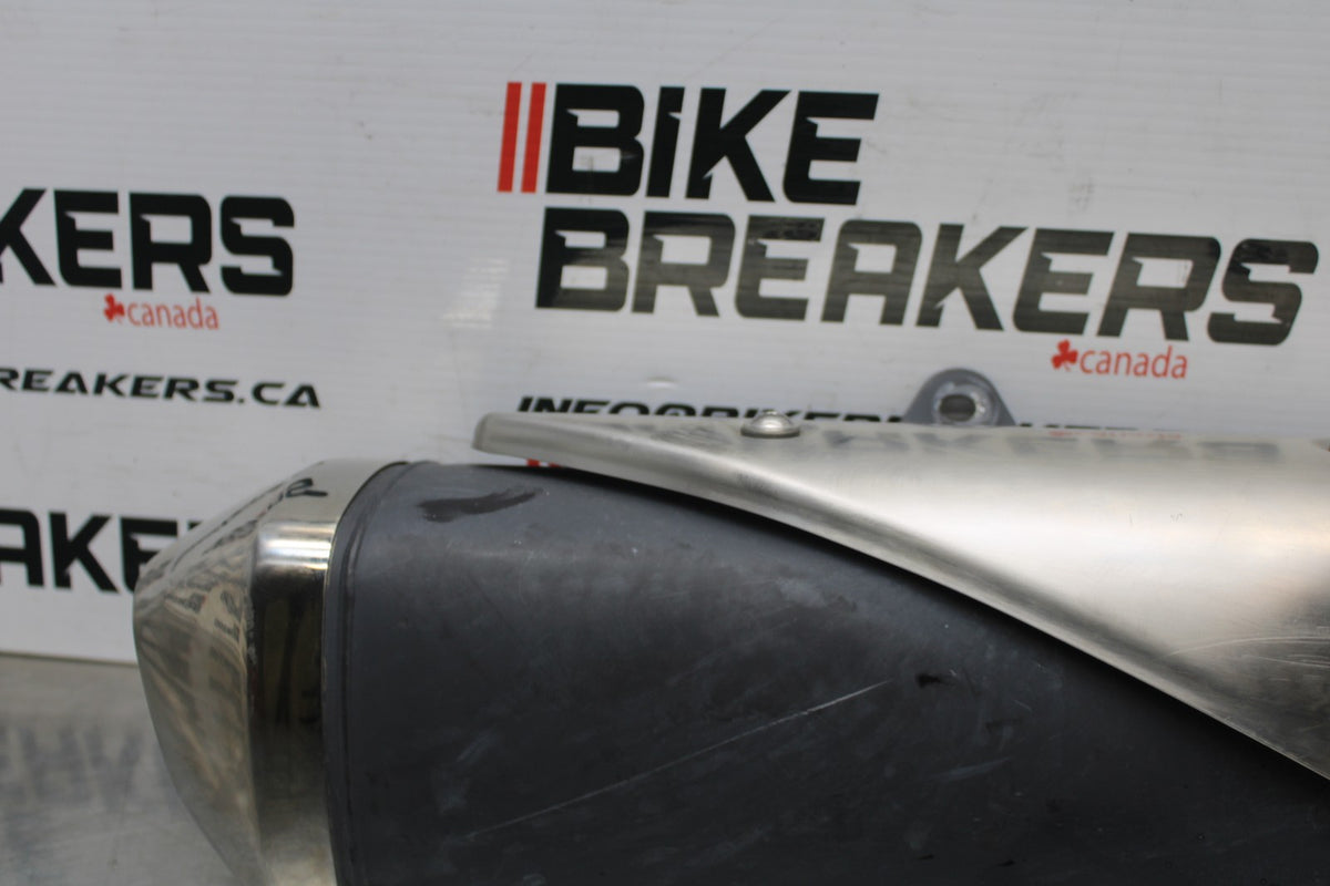 17-24 SUZUKI SV650 EXHAUST PIPE MUFFLER SLIP ON CAN SILENCER BB829