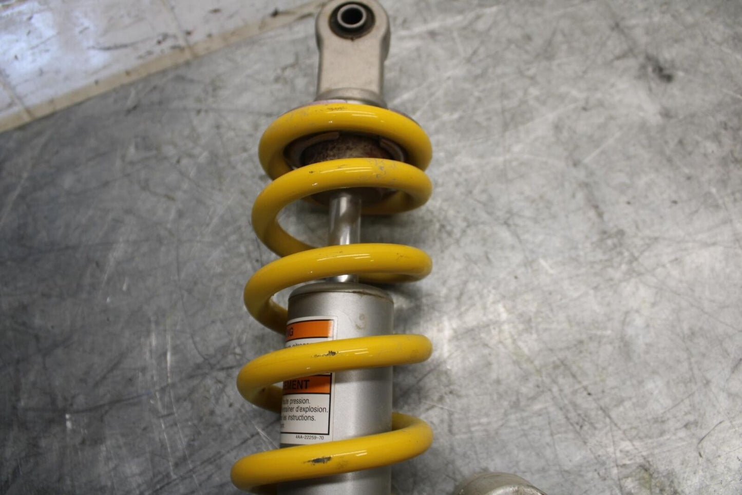 2015 Yamaha FZ09 REAR BACK SHOCK ABSORBER SUSPENSION 1RC-22210-50-00 BB535