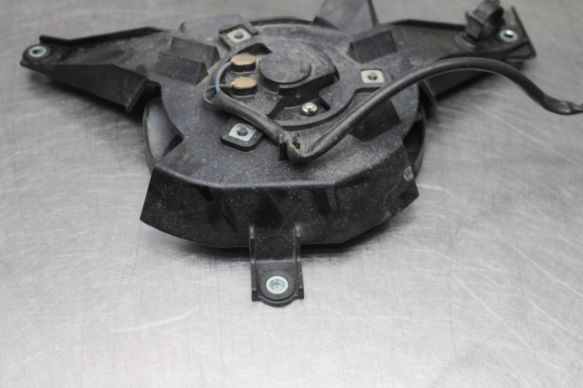 23-24 YAMAHA MT-07 ENGINE RADIATOR COOLING FAN BB927
