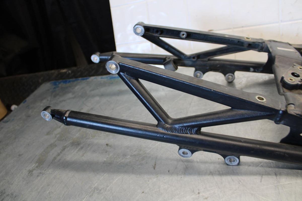 2006 Triumph Daytona 675 Triple REAR SUBFRAME BACK SUB FRAME BB434
