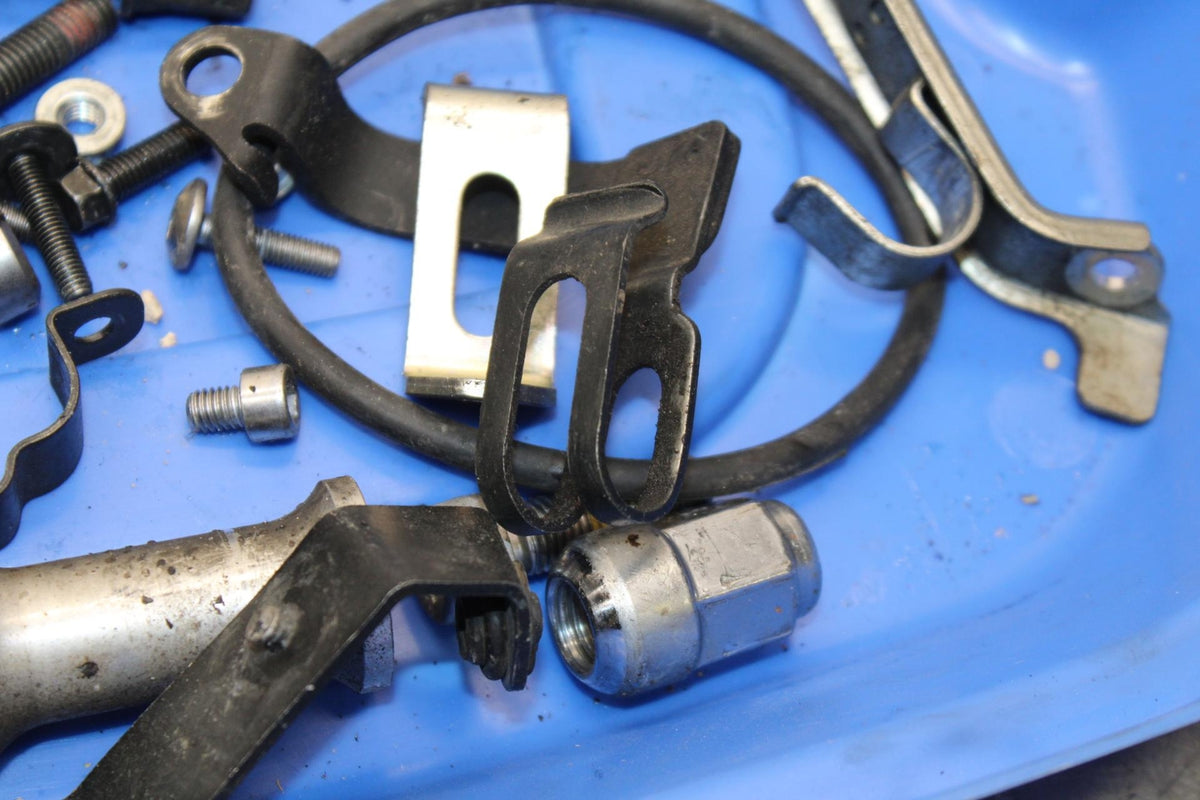 2008 Honda Interceptor 800 VFR800A ABS MISCELLANEOUS BOLTS AND HARDWARE BB566