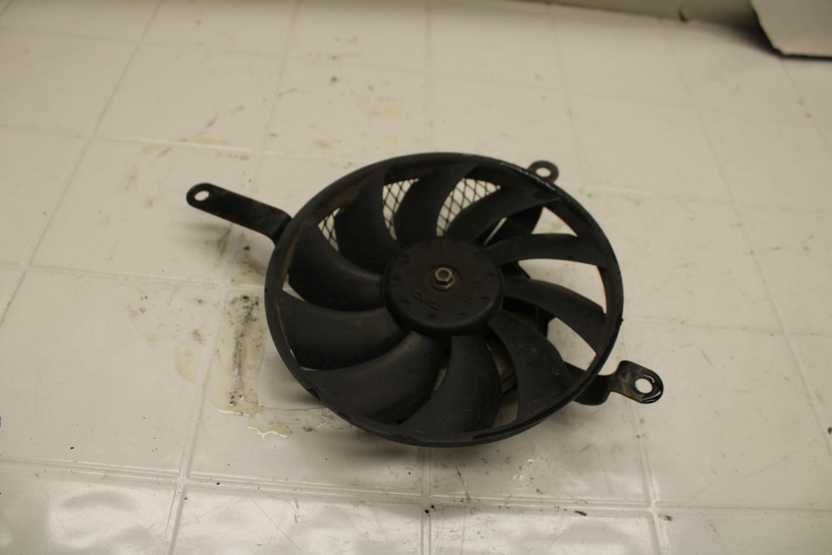 08-10 SUZUKI GSXR750 ENGINE RADIATOR COOLING FAN BB396