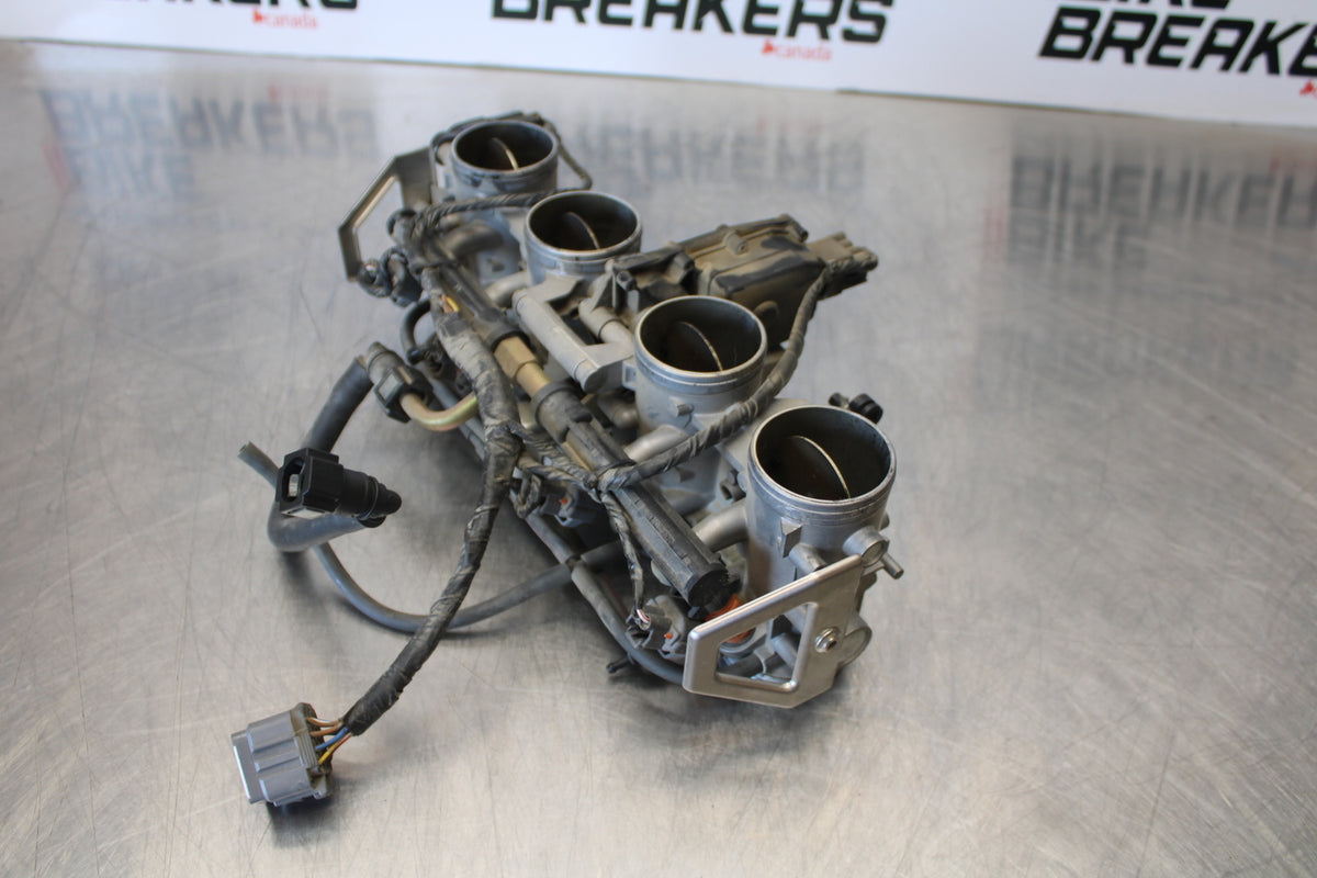 03-06 KAWASAKI Z1000 MAIN FUEL INJECTORS / THROTTLE BODIES BB164