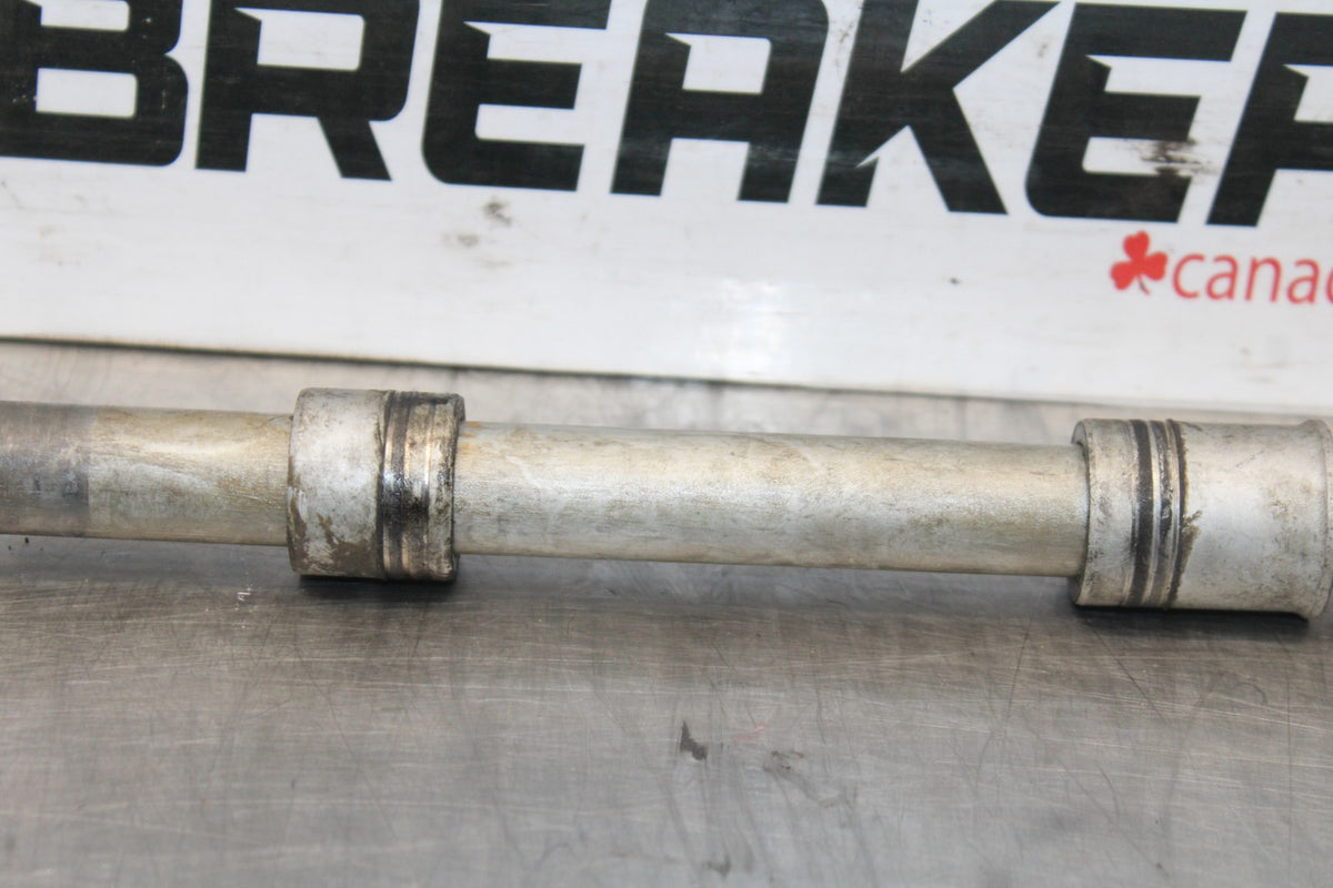 09 HONDA SHADOW 750 VT750 C2 FRONT WHEEL RIM AXLE PIVOT BOLT BB809