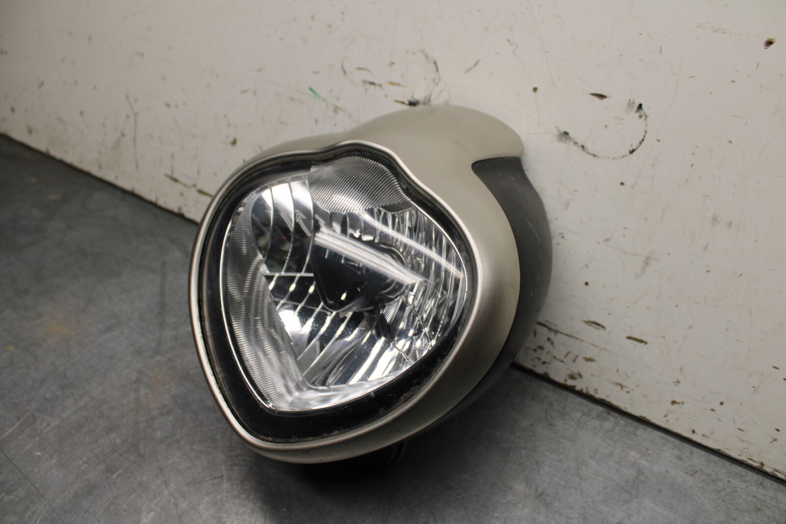 16-17 KAWASAKI VULCAN S 650 EN650 ABS FRONT HEAD LIGHT HEADLIGHT LAMP BB731