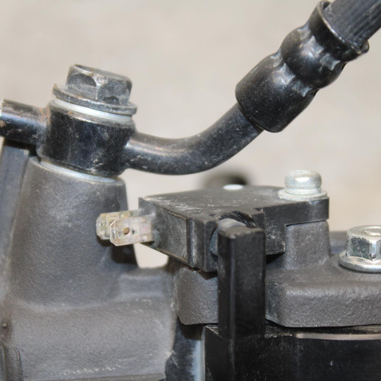 21 KAWASAKI NINJA ZX6R FRONT BRAKE MASTER CYLINDER w/ PAZZO LEVER BB647