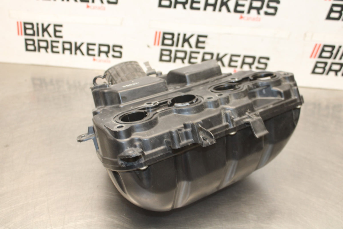 18 HONDA CBR650F AIRBOX AIR INTAKE FILTER BOX BB946