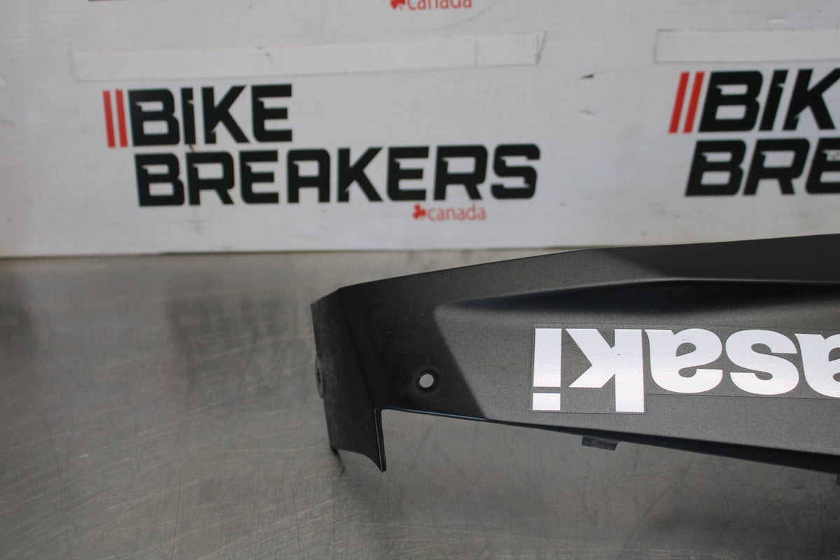 18-23 KAWASAKI NINJA 400 EX400 ABS RIGHT LOWER BOTTOM BELLY SIDE FAIRING BB177