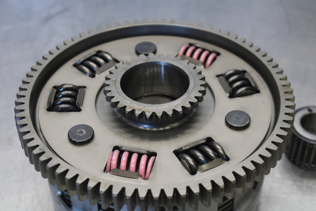 20-22 KAWASAKI NINJA ZX6R COMPLETE CLUTCH W PLATES BASKET HUB BB884
