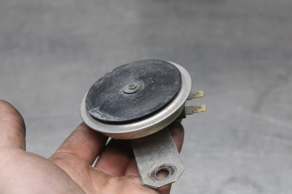 17-24 SUZUKI SV650 HORN SIGNAL BB829