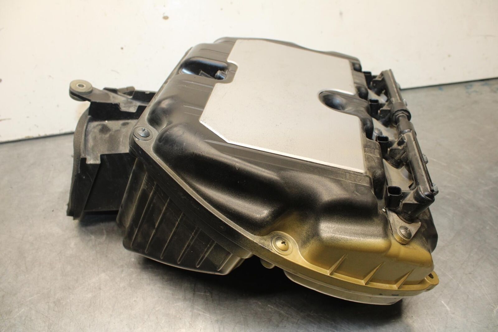 09-12 KAWASAKI NINJA ZX6R AIRBOX AIR INTAKE FILTER BOX 11010-0198 BB617