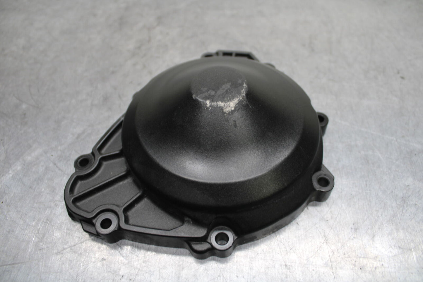 09-14 YAMAHA YZF R1 STATOR MAGNETO ALTERNATOR COVER 14B-15411-00-00 BB118