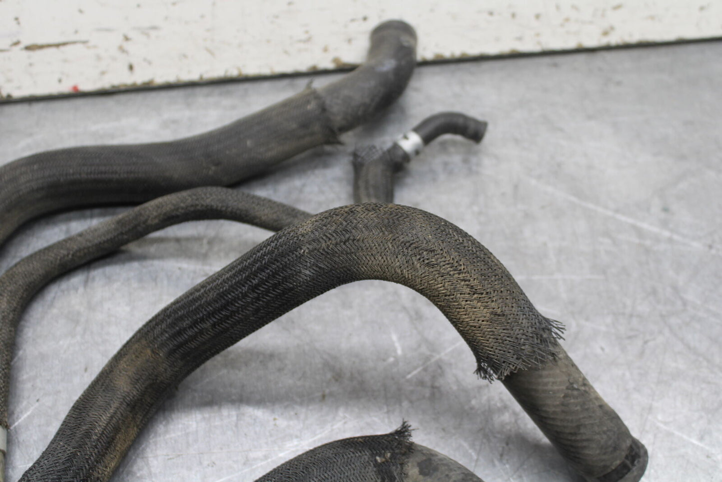 08-10 SUZUKI GSXR 600 RADIATOR HOSES ENGINE COOLANT WATER PIPES HOSE SET  BB721