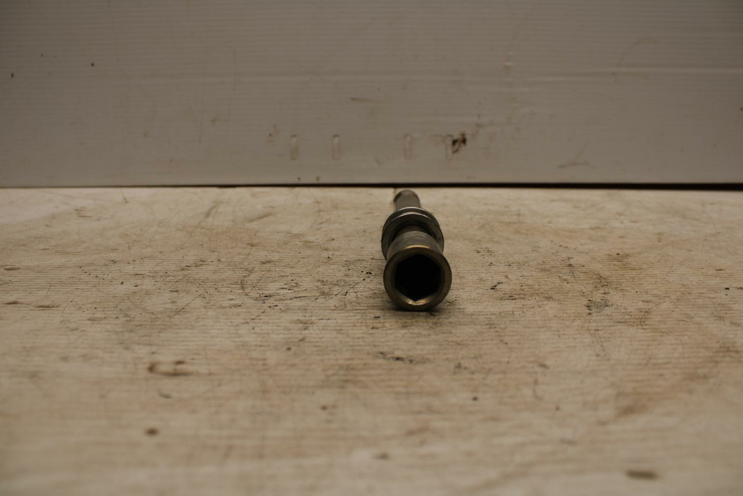 13-18 KAWASAKI NINJA ZX6R FRONT WHEEL RIM AXLE PIVOT BOLT BB304