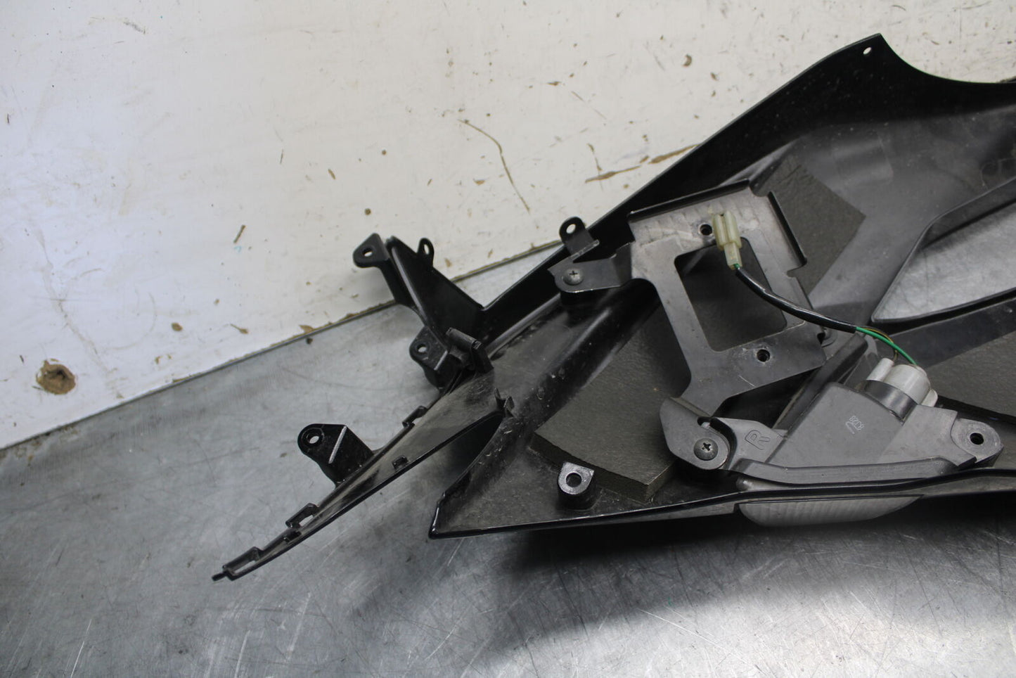 09-12 KAWASAKI NINJA ZX6R RIGHT LOWER MID UPPER SIDE FAIRING COWL  BB698