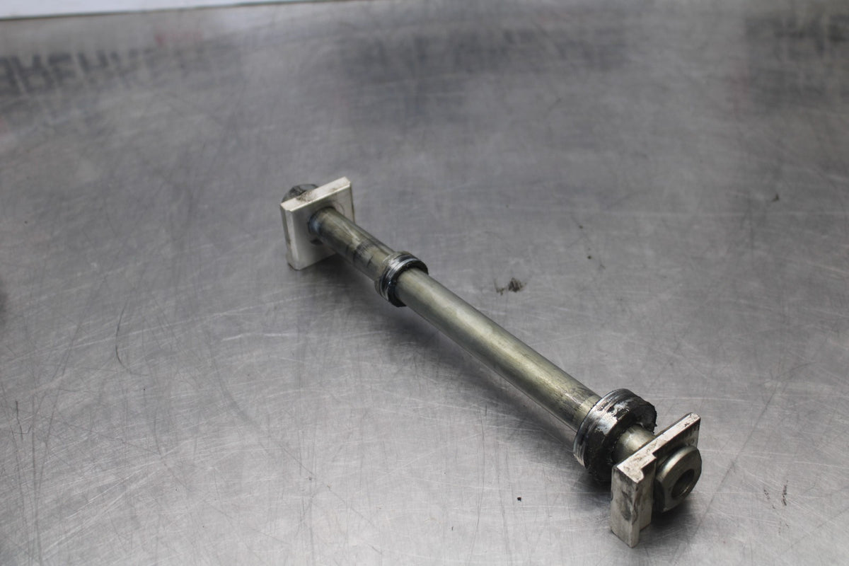 15-17 YAMAHA FJ09 REAR AXLE BACK WHEEL RIM PIVOT BOLT AXEL BB906
