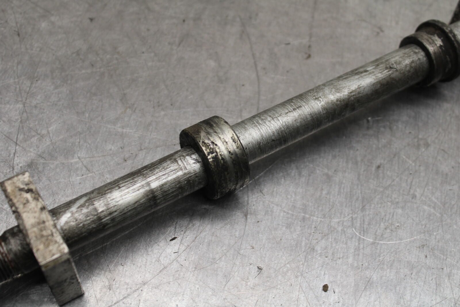 14-15 KAWASAKI NINJA 650 EX650F ABS REAR AXLE WHEEL RIM PIVOT BOLT AXEL BB741