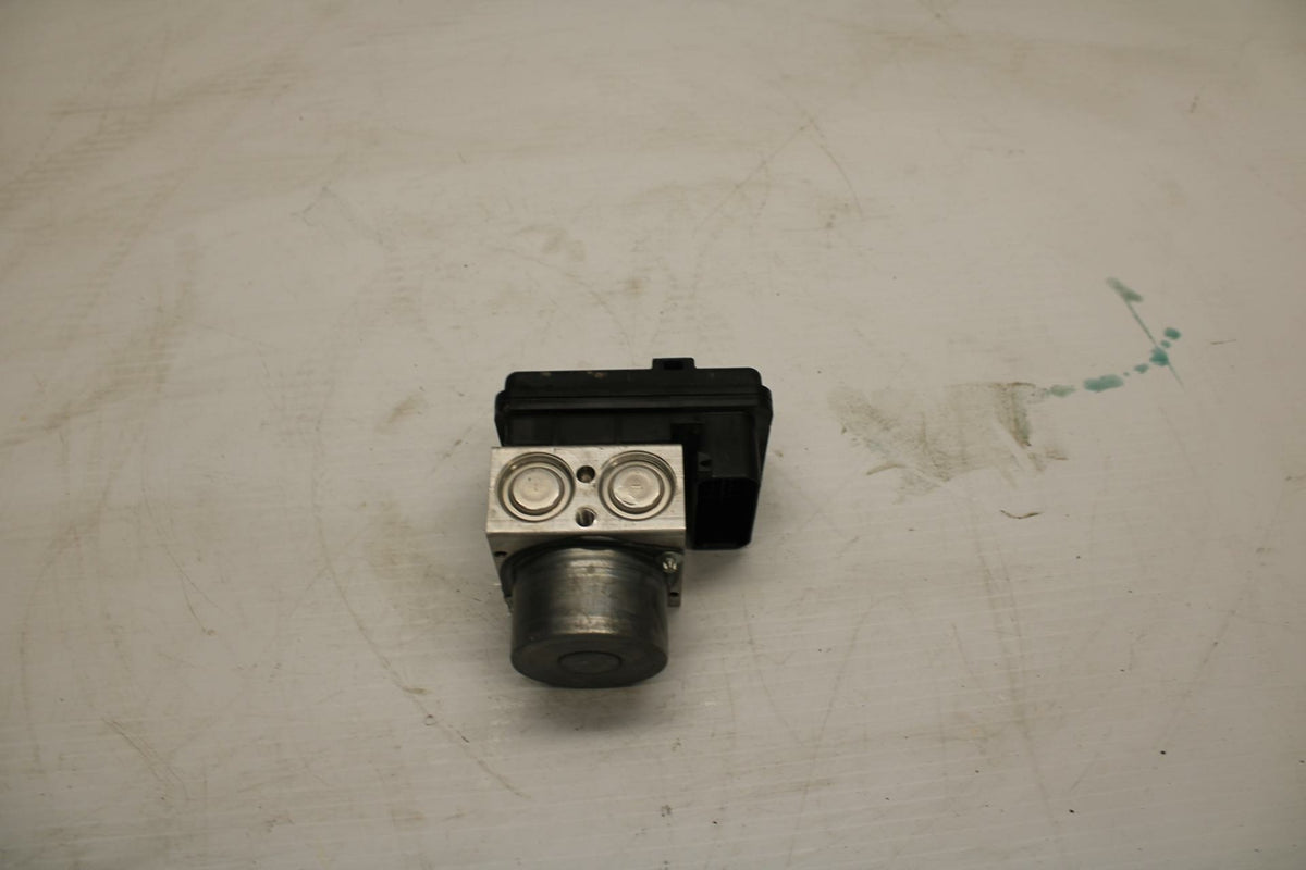 17-20 YAMAHA YZF R6 ABS PUMP UNIT MODULE BB257