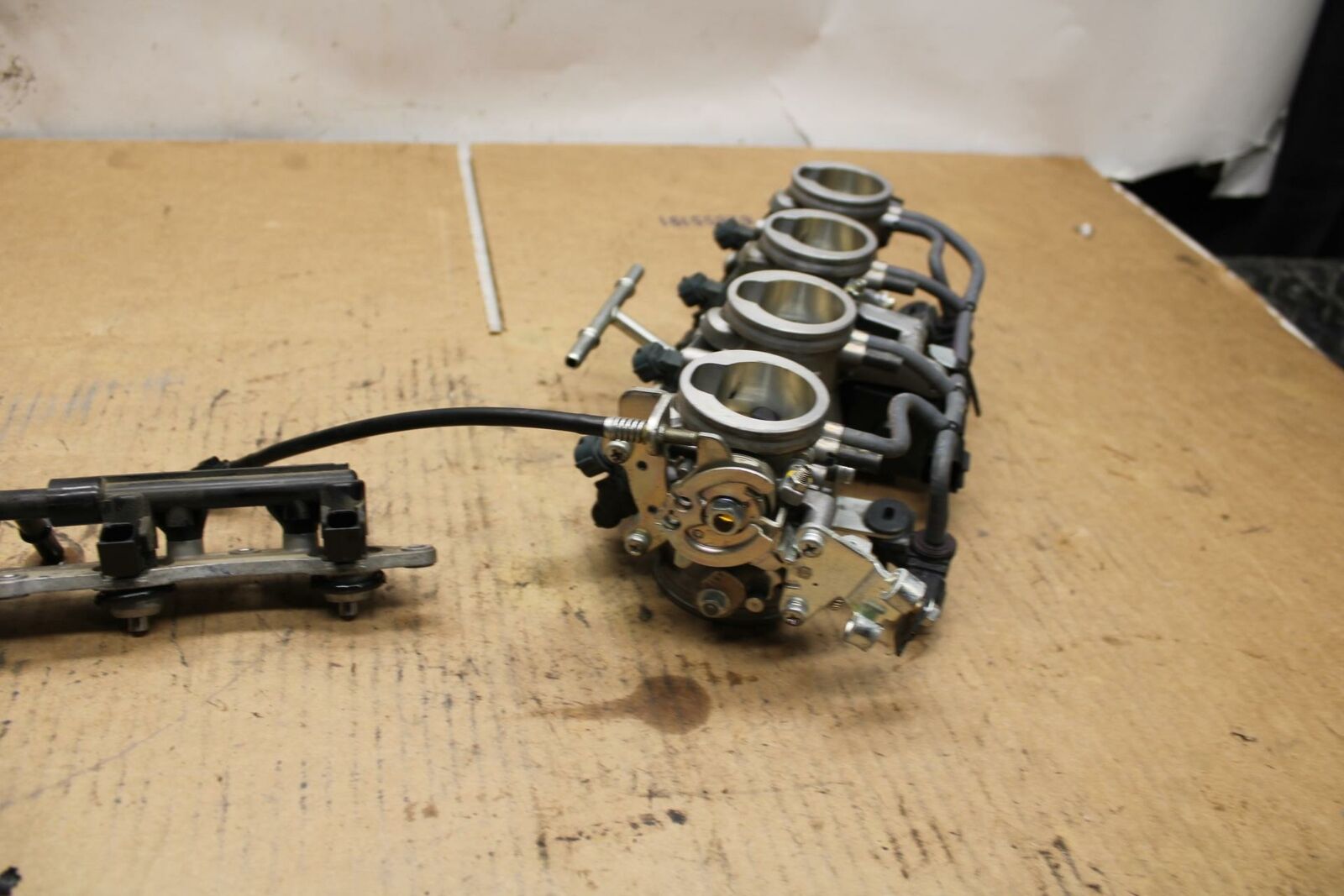 09-12 KAWASAKI NINJA ZX6R MAIN FUEL INJECTORS / THROTTLE BODIES BB383