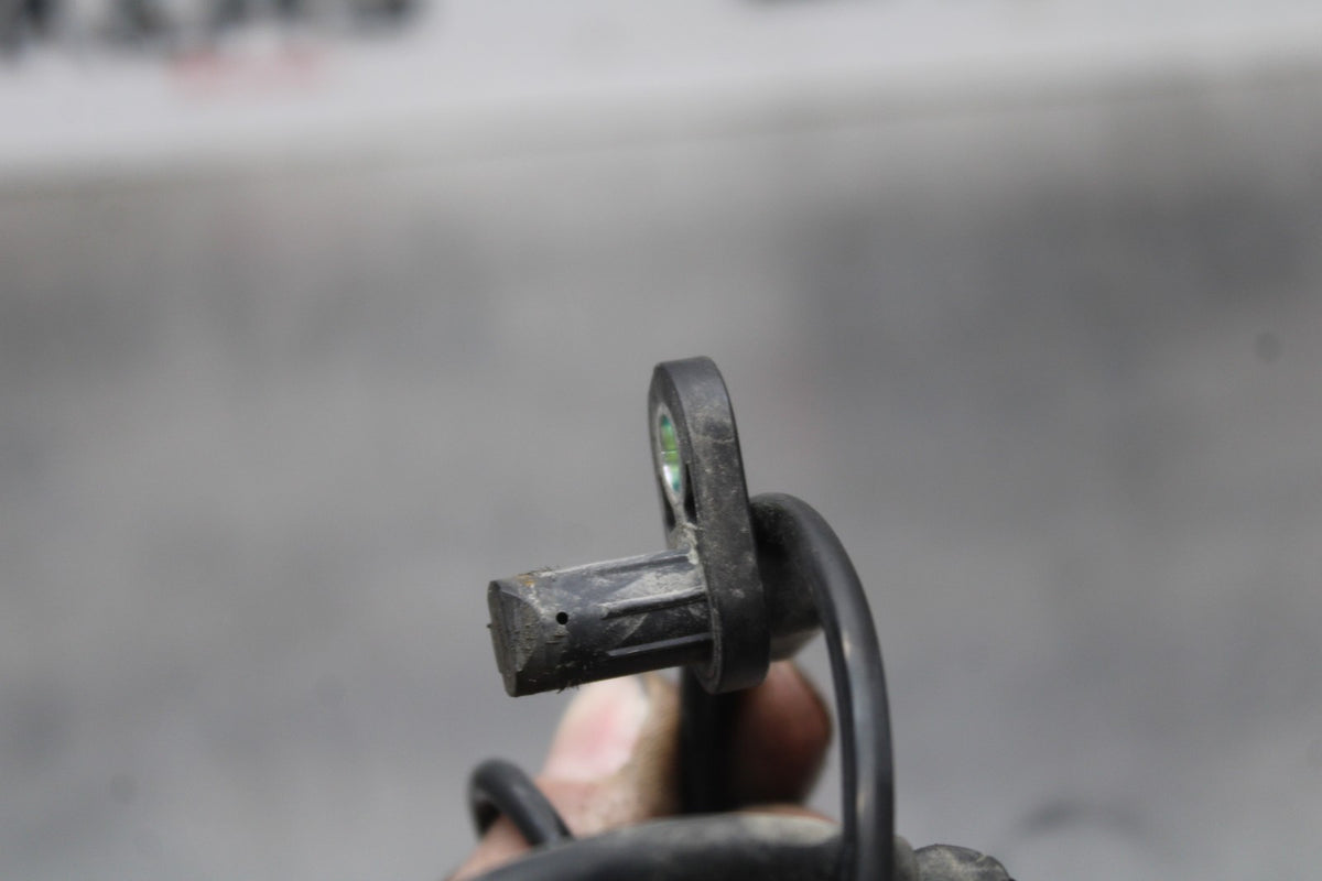 17-18 YAMAHA YZF R3 FRONT ABS BRAKE SENSOR BB813