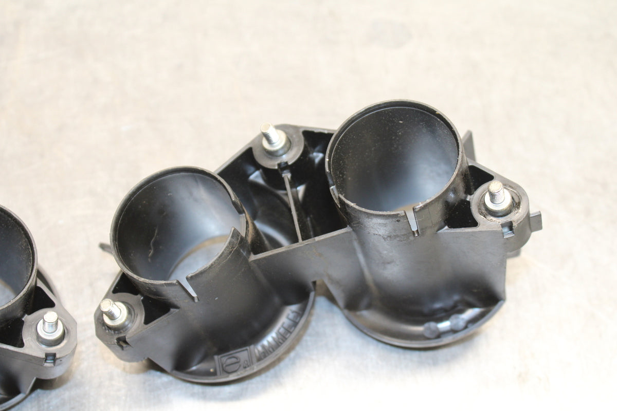 03-04 HONDA CBR600RR AIRBOX INTAKE VELOCITY STACKS BB134