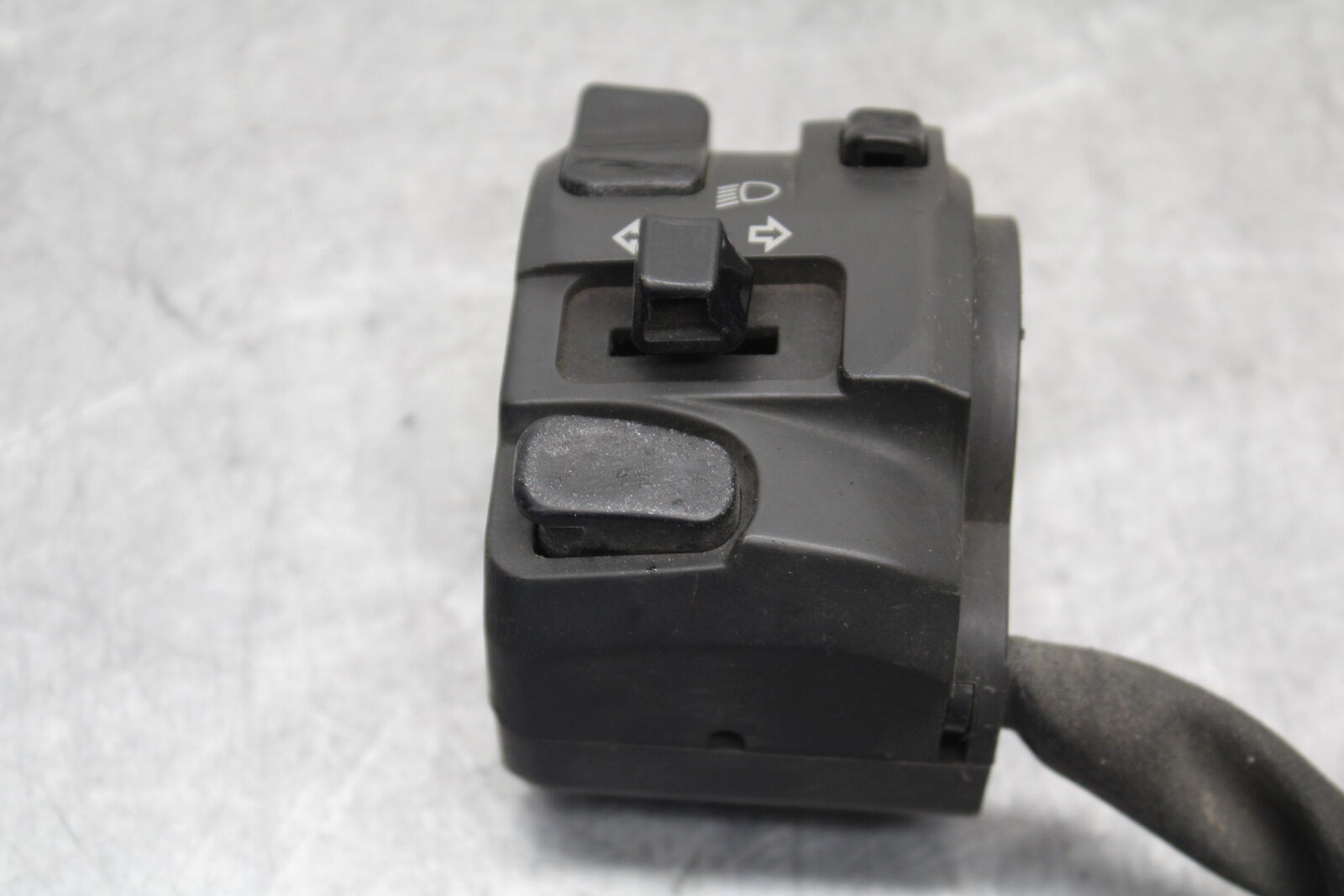 09-12 KAWASAKI NINJA ZX6R LEFT CLIP ON HANDLE HORN SIGNALS SWITCH SWITCHES BB656