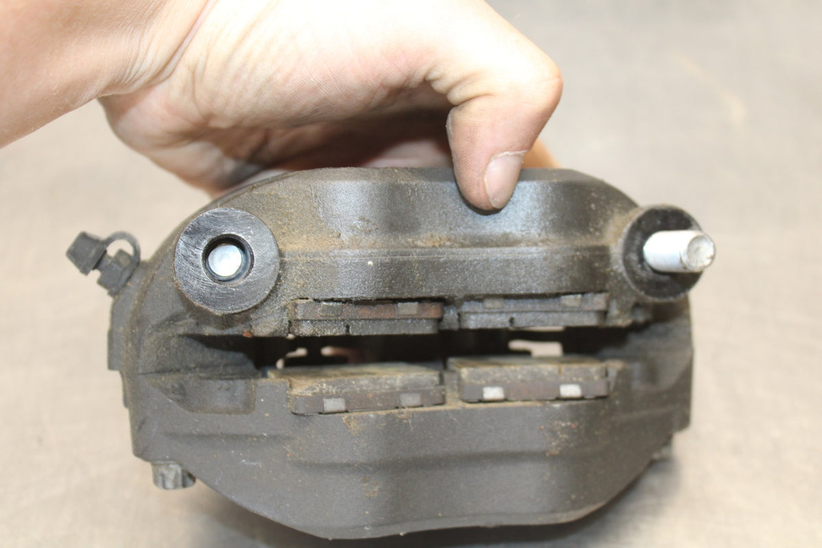 08 KAWASAKI ZX6R RIGHT LEFT FRONT BRAKE CALIPER SET PAIR CALIPERS BB896
