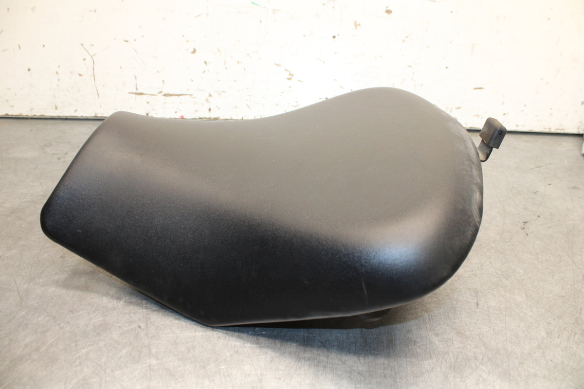 18-24 KAWASAKI NINJA 650 FRONT DRIVERS SEAT PAD SADDLE PILLION BB725