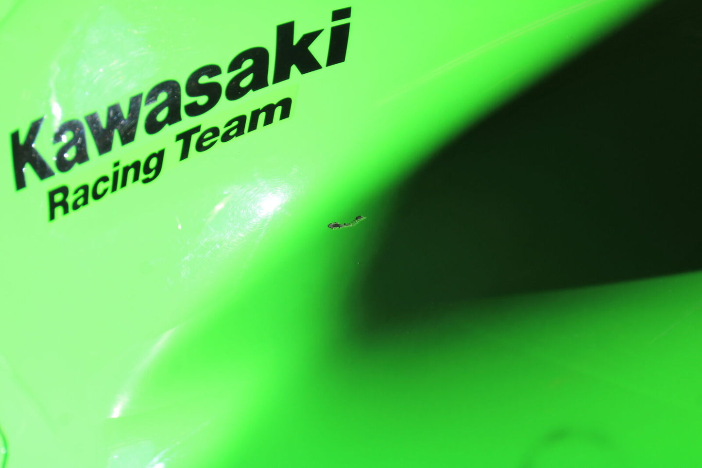 18-24 KAWASAKI NINJA 650 GAS TANK FUEL CELL PETROL RESERVOIR BB725