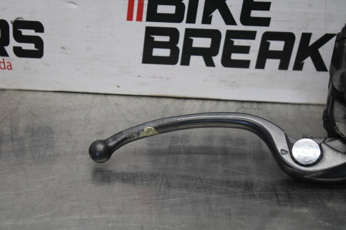 08-09 KAWASAKI NINJA ZX14R FRONT BRAKE MASTER CYLINDER w/ LEVER BB932