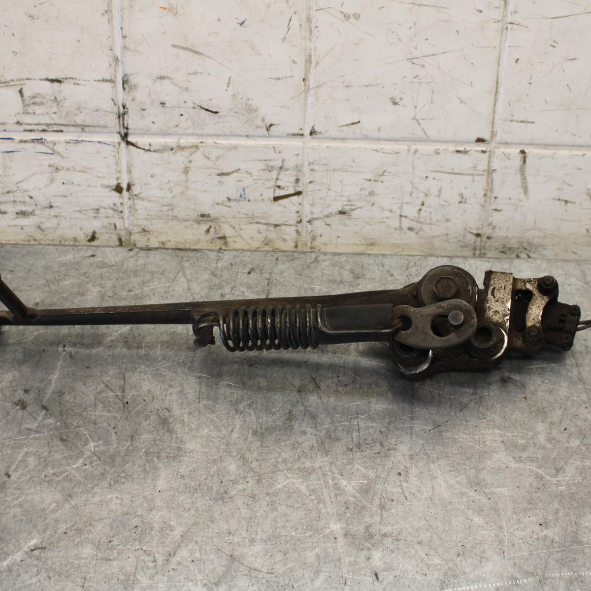 1998 Yamaha YZF R1 OEM KICKSTAND SIDE KICK STAND 5EB-27311-00-00 BB53