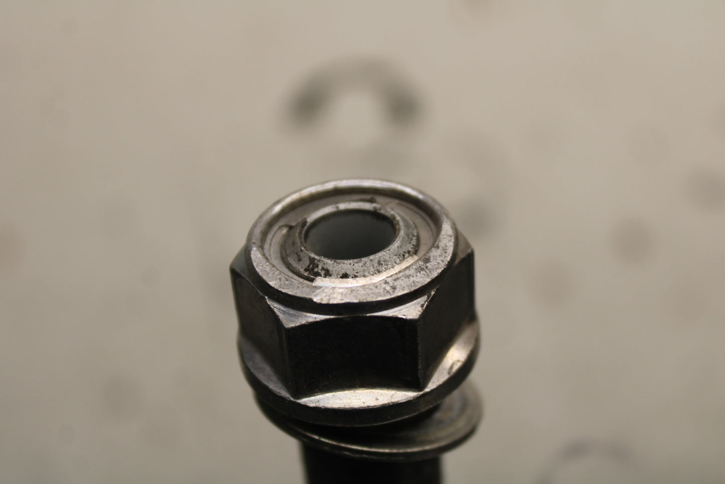14 HONDA CTX1300A REAR AXLE BACK WHEEL RIM PIVOT BOLT AXEL BB732
