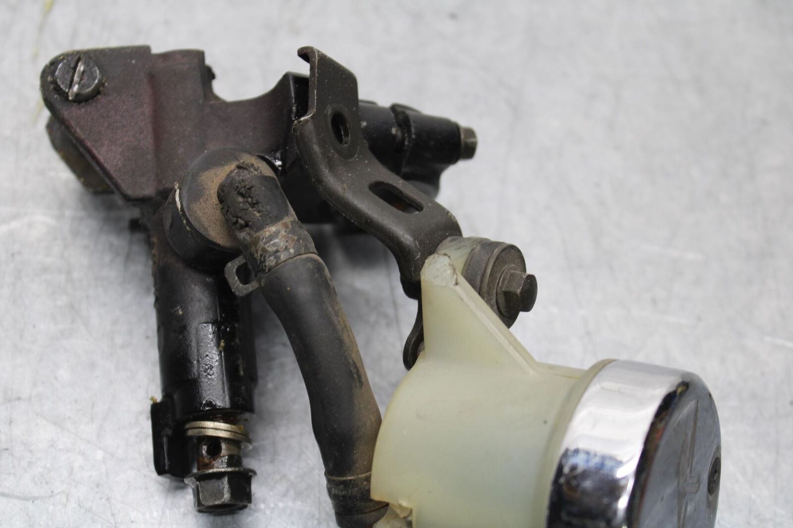 1992 Honda CBR900RR FRONT BRAKE MASTER CYLINDER BB63