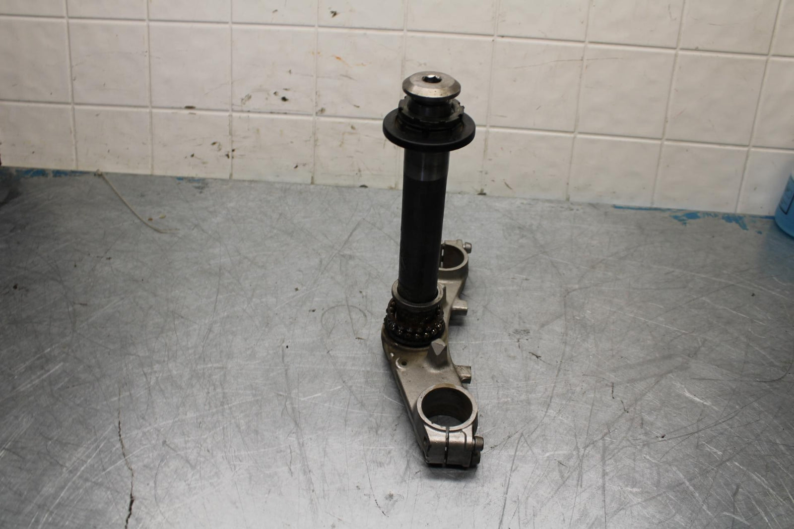 06-07 KAWASAKI NINJA 650R EX650A FRONT FORKS CLAMP LOWER TRIPLE TREE STEM BB446