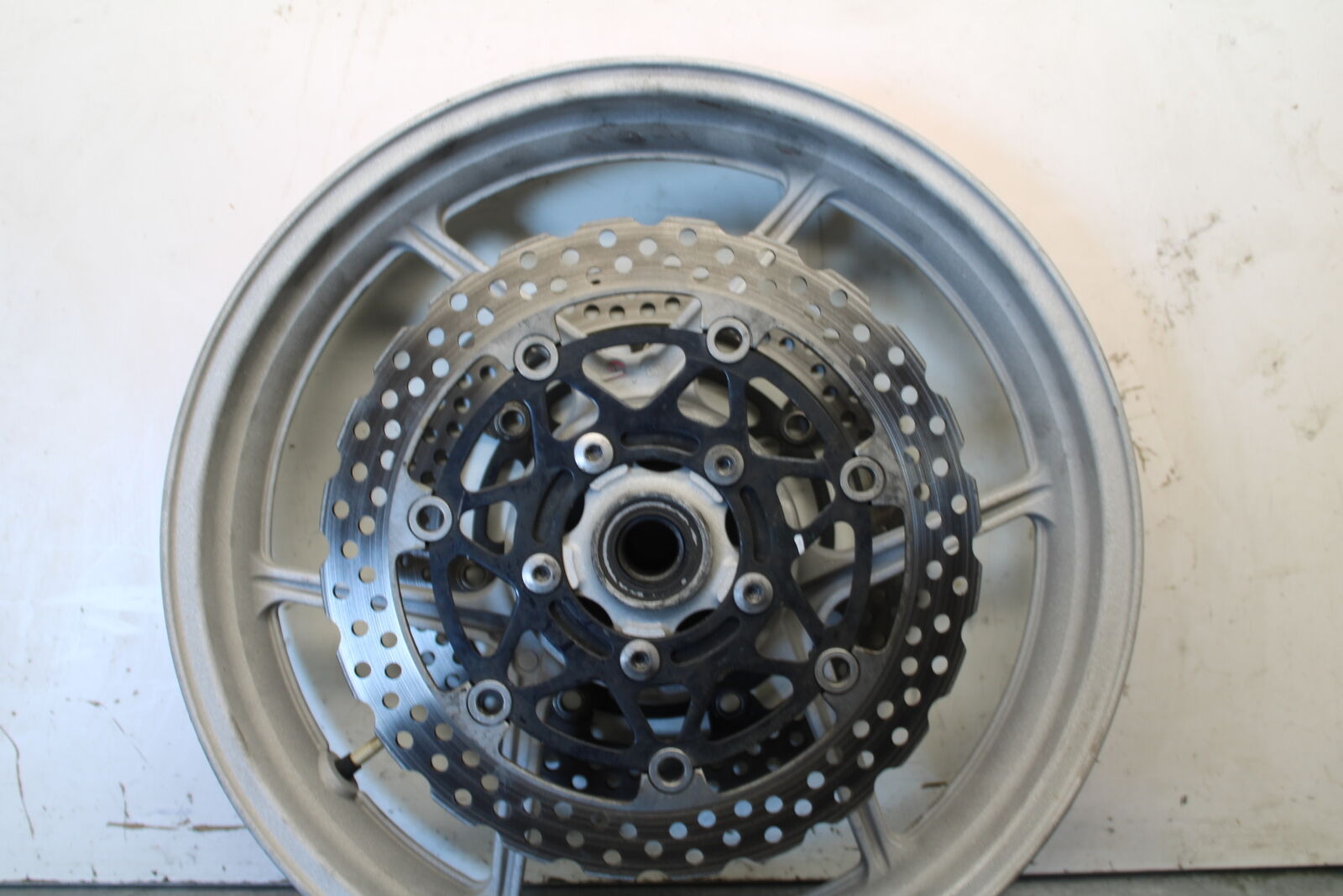 09-12 KAWASAKI NINJA ZX6R FRONT WHEEL AND LEFT RIGHT BRAKE ROTORS DISCS BB656