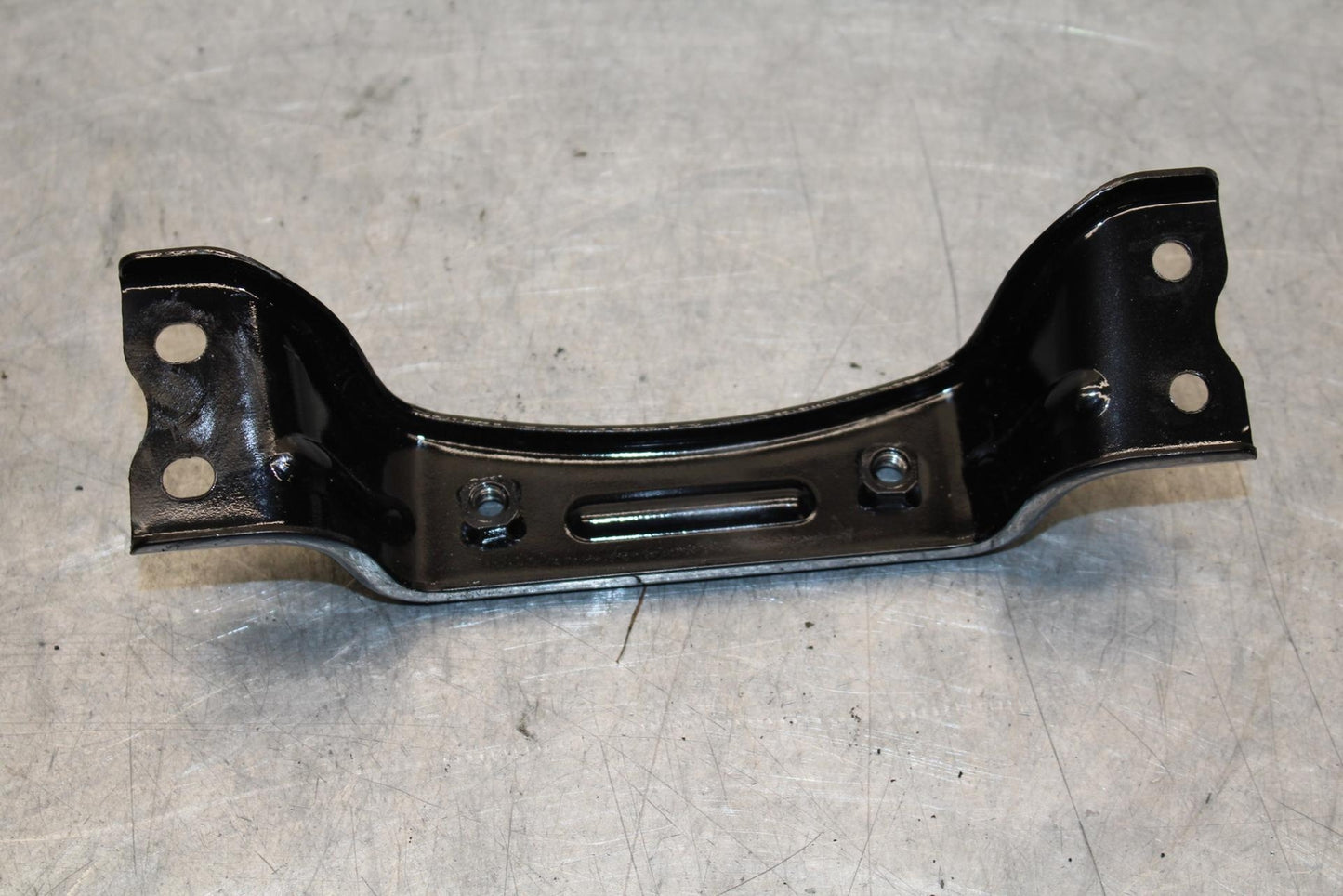 19-22 KAWASAKI Z400 GAS TANK FUEL CELL PETROL RESERVOIR BRACKET MOUNT BB70