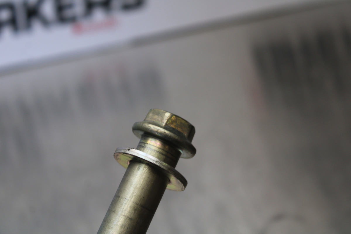 23 YAMAHA YZF R3 REAR AXLE BACK WHEEL RIM PIVOT BOLT AXEL BB147