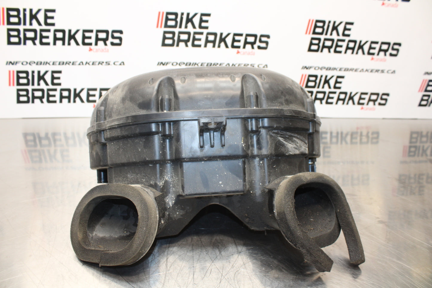 11 SUZUKI GSXR1000 AIRBOX AIR INTAKE FILTER BOX BB142