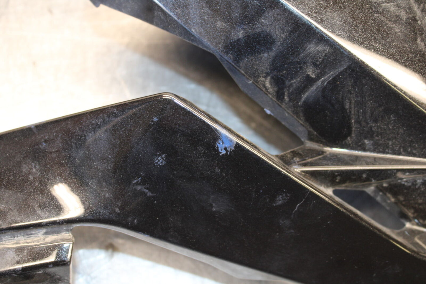 19-22 KAWASAKI Z400 LEFT RIGHT FRONT UPPER MID SIDE FAIRING COWL PLASTIC BB708