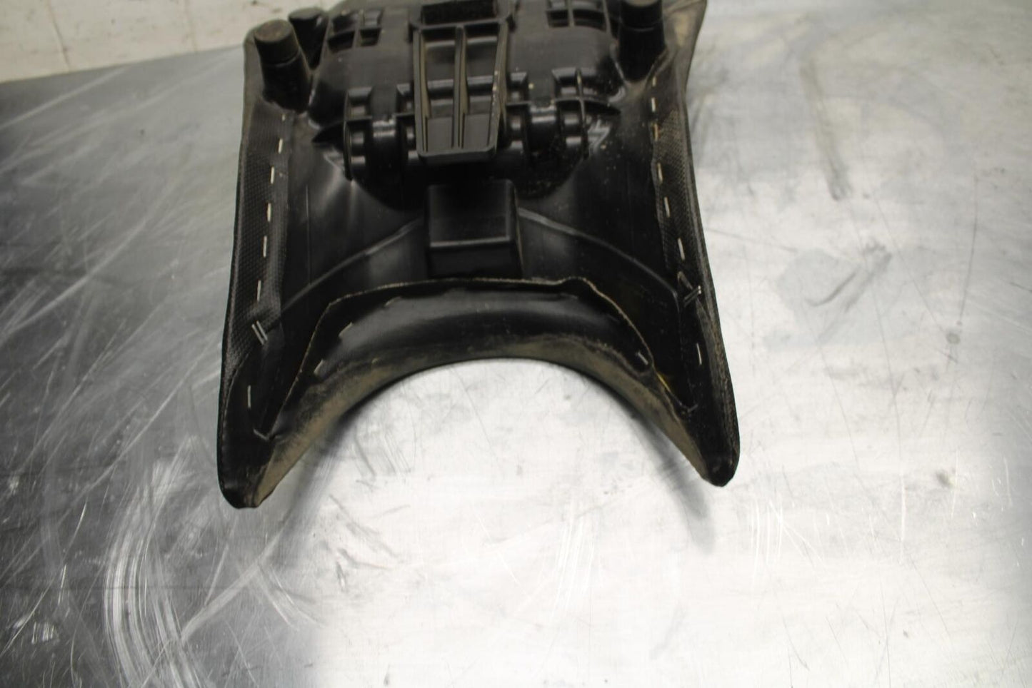 17-23 SUZUKI GSXR 250 GSX250RL8 FRONT DRIVERS SEAT PAD SADDLE BB490