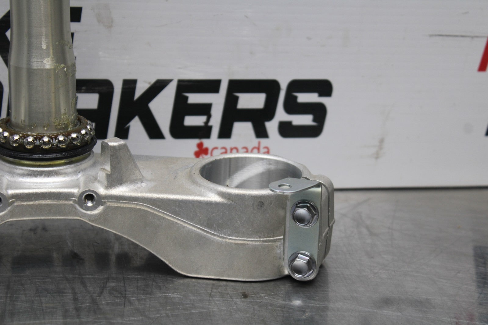 23-24 KAWASAKI NINJA ZX14R NEW!! FRONT FORKS CLAMP LOWER TRIPLE TREE STEM BB764